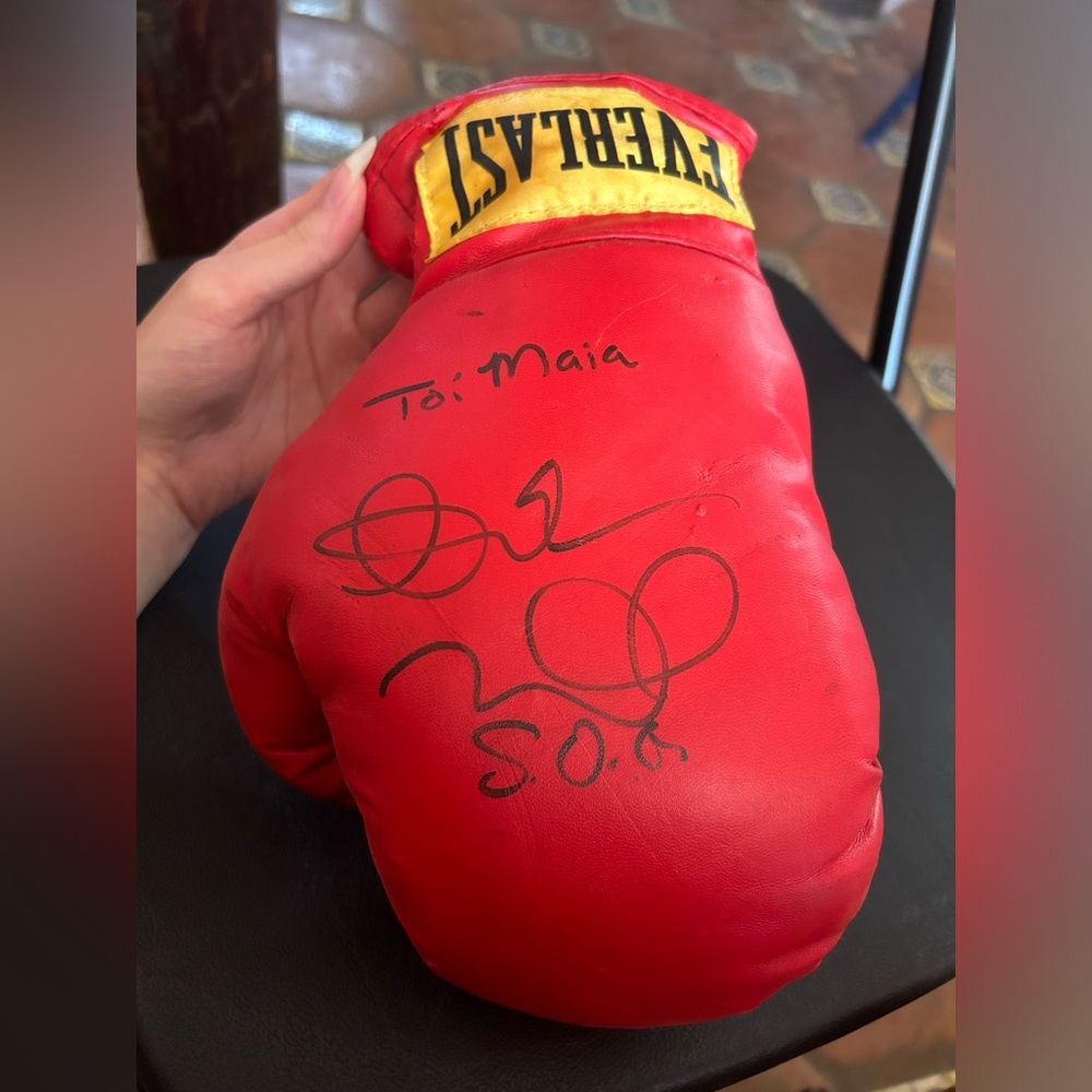 Andre Ward signed boxing glove